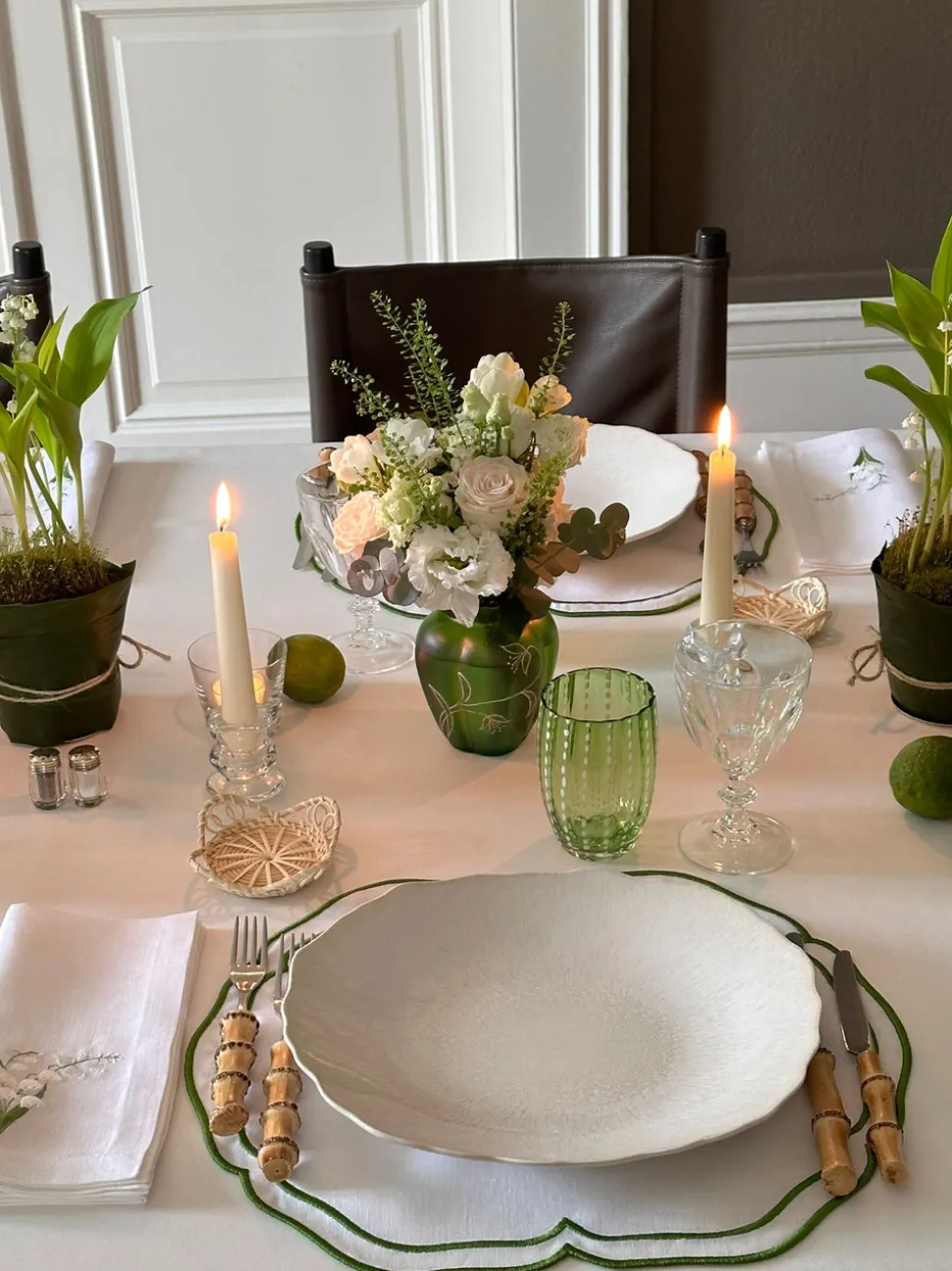 Lily of the Valley Collection, White Linen Napkin, Set of 4