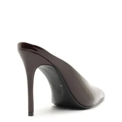 Loren Patent Pump in Maplewood