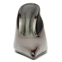 Loren Patent Pump in Maplewood