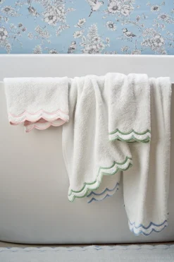 Loulou Bath Towel Set