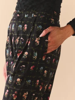 Maeve Pant in Florence Black Floral