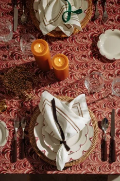 Marble Linen Tablecloth in Pink