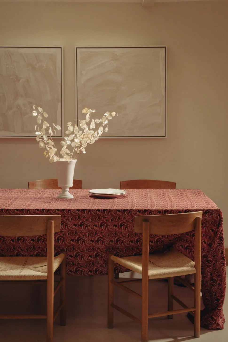 Marble Linen Tablecloth in Pink