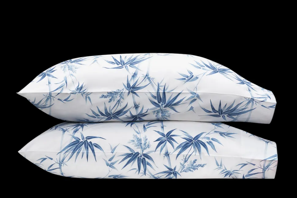 Matouk Schumacher Dominique Collection