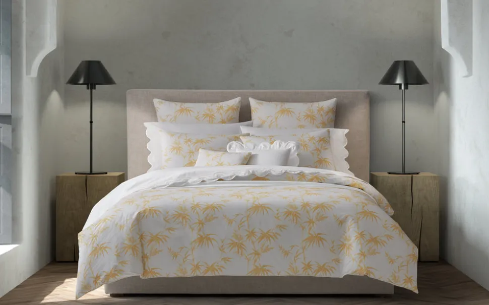 Matouk Schumacher Dominique Collection