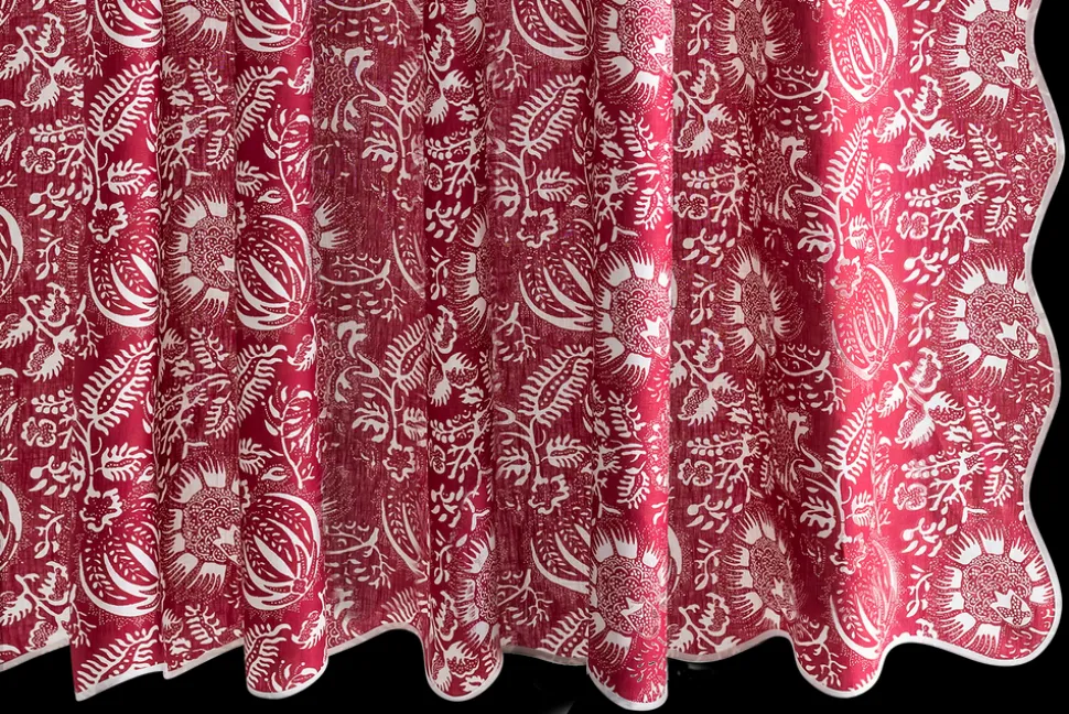 Matouk Schumacher Granada Linen Shower Curtain