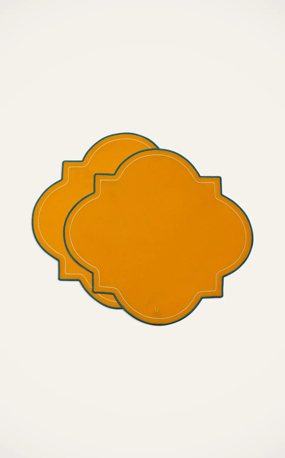 Medallion Placemats in Solid Yellow, Set of 2