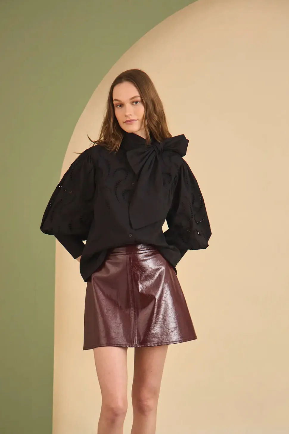 Meeghan Mini in Oxblood