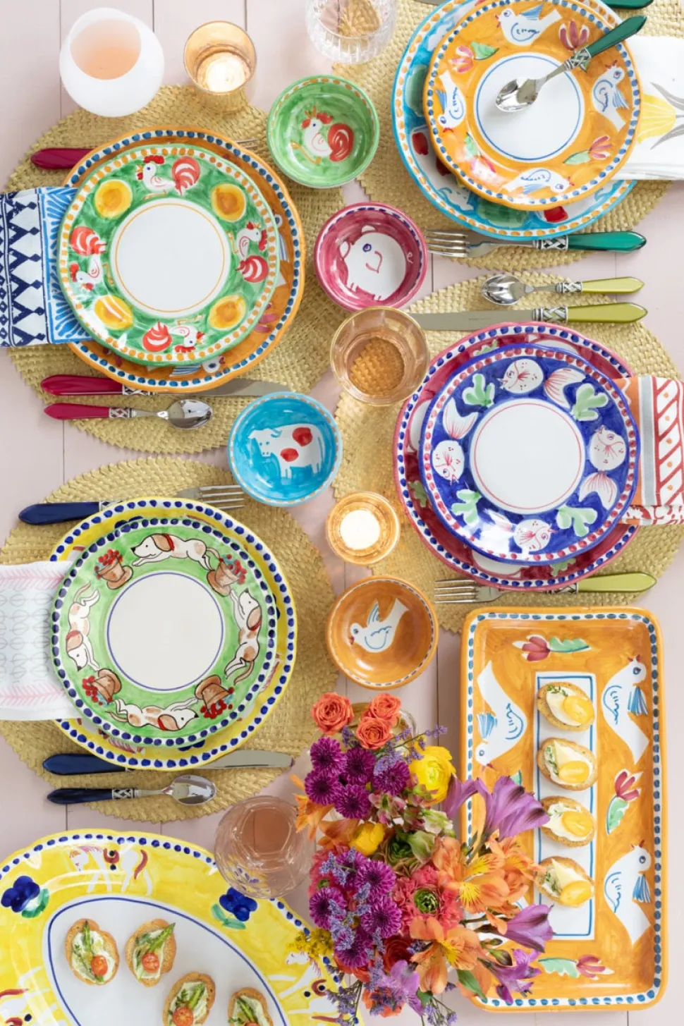 Melamine Campagna Assorted Sixteen-Piece Place Setting