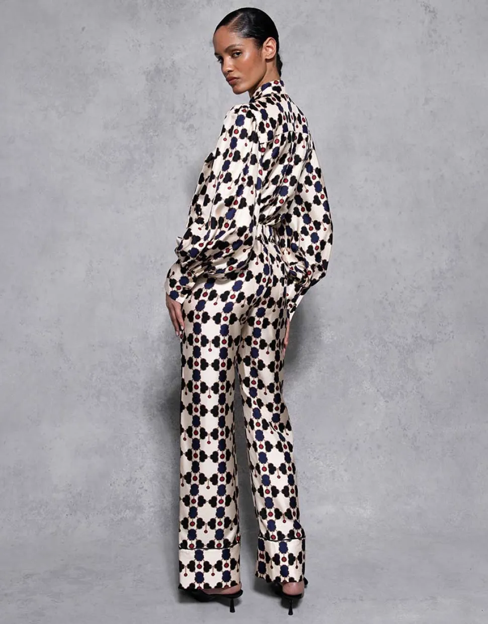 Melia Silk Twill Trouser in Beige Lock