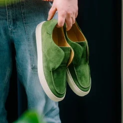 Men's Green Suede Pitti Sneaker