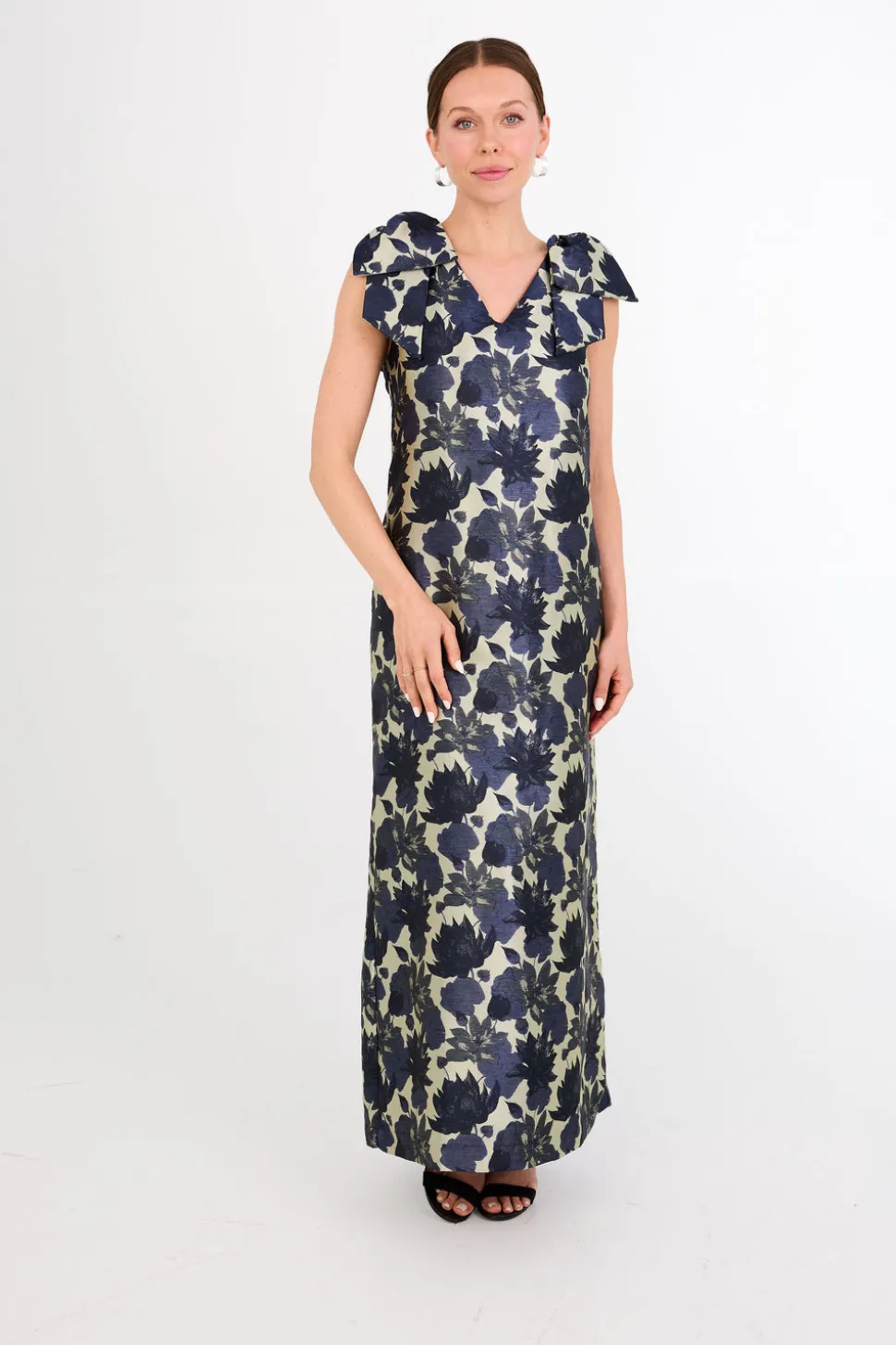 Meredith Gown in Ivory and Navy Floral Silhouette Jacquard
