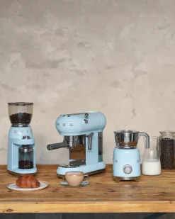 Milk Frother MFF11 in Pastel Blue