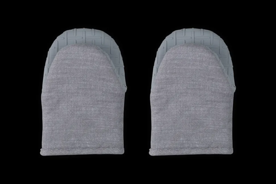 Mini Oven Mitts 8" in Charbon, Set of 2