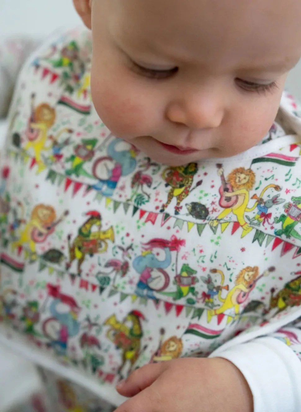 Musical Jubilee Bib in White