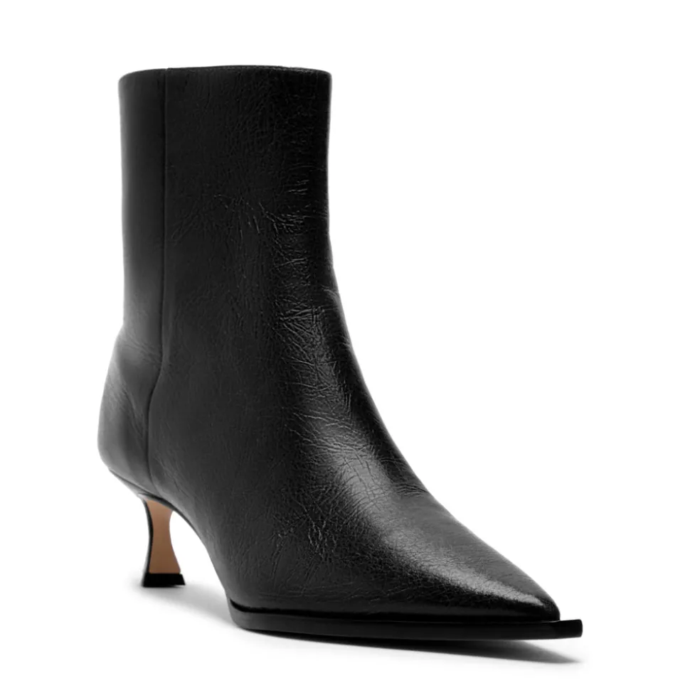 Myra 50 in Black