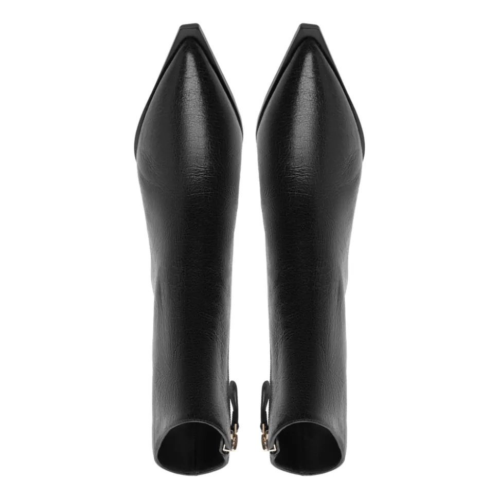 Myra 50 in Black