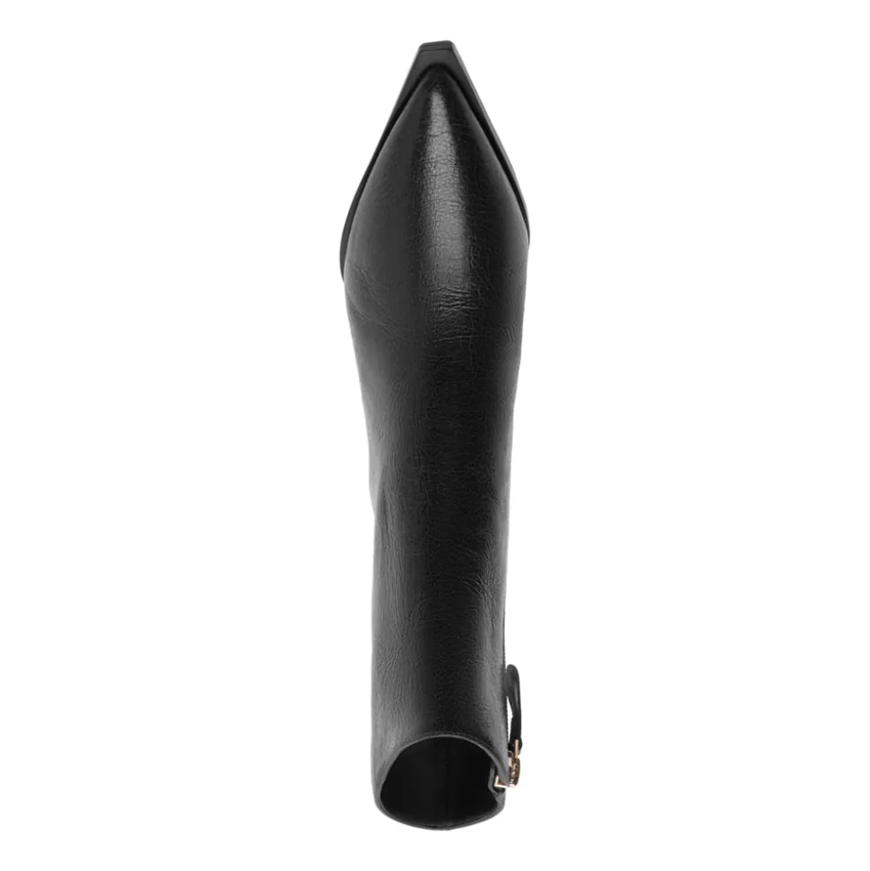 Myra 50 in Black