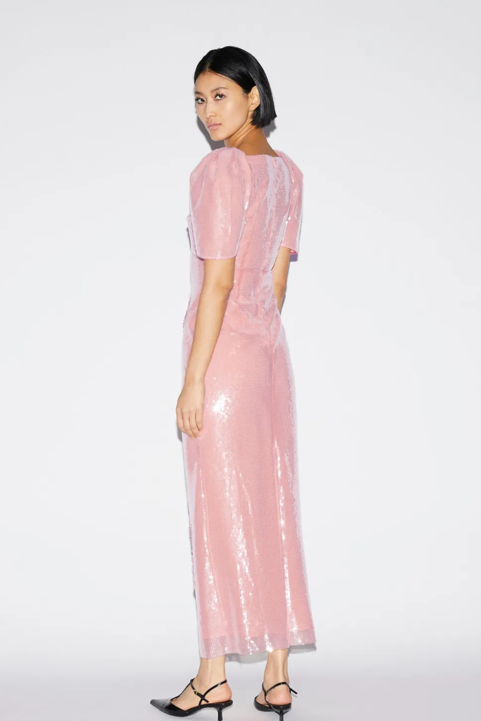 Myrna Dress Pink Embroidered Sequins