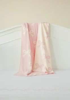 Nursery Blanket in Pink Bow