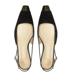 Olivia Flat in Black