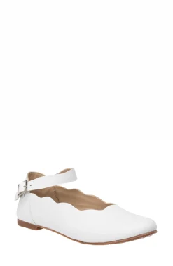 Ondina Flats White