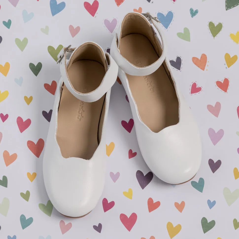 Ondina Flats White