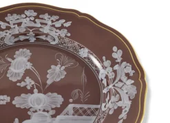 Oriente Italiano Dinner Plate in Castagna