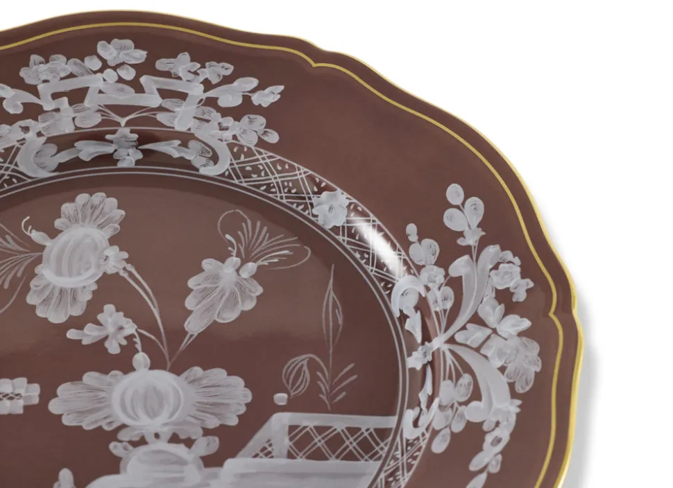 Oriente Italiano Dinner Plate in Castagna
