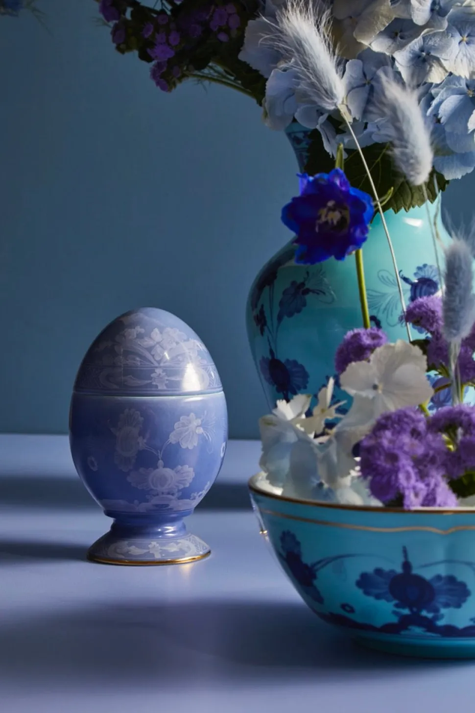 Oriente Italiano Egg With Cover in Pervinca
