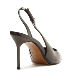 Paola Patent Pump in Root Brown