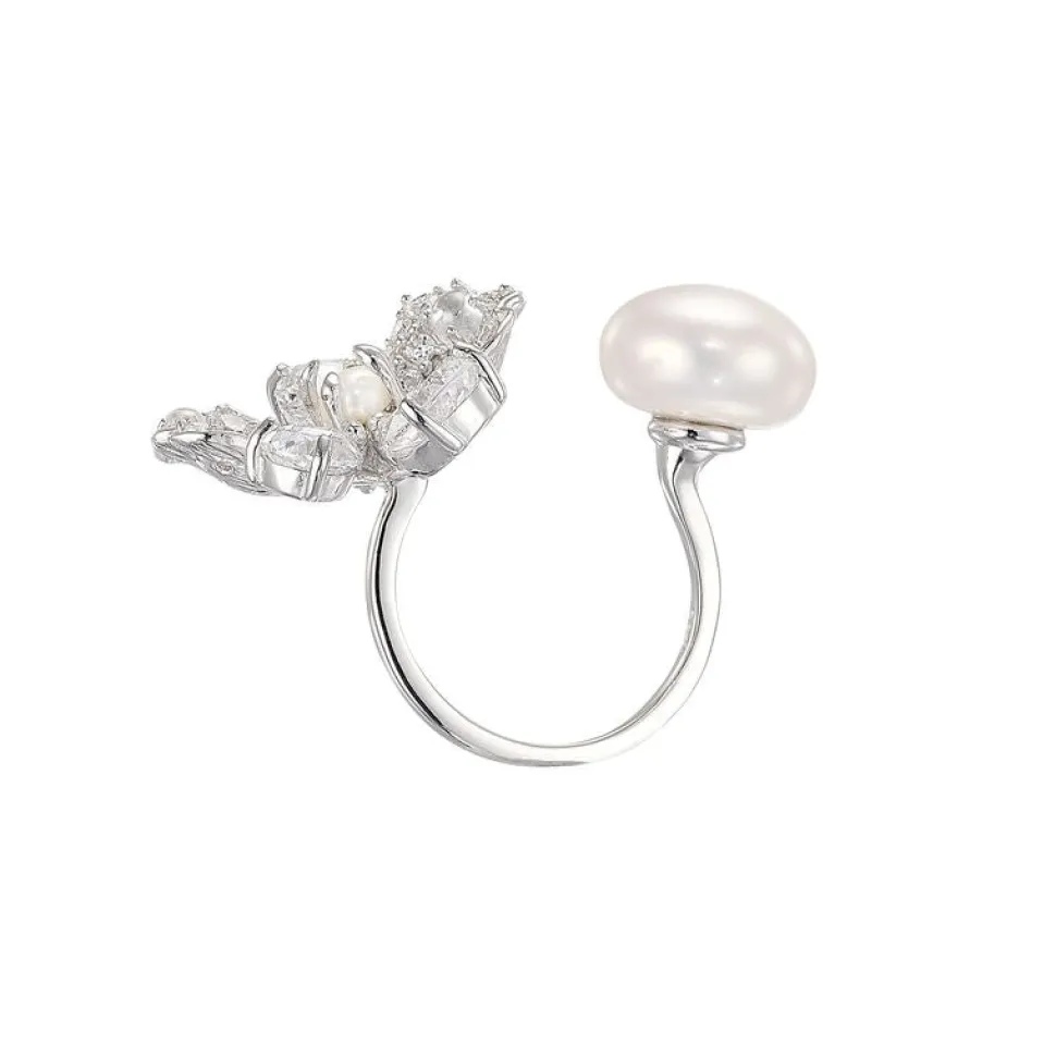 Pearl Snow Rose Ring