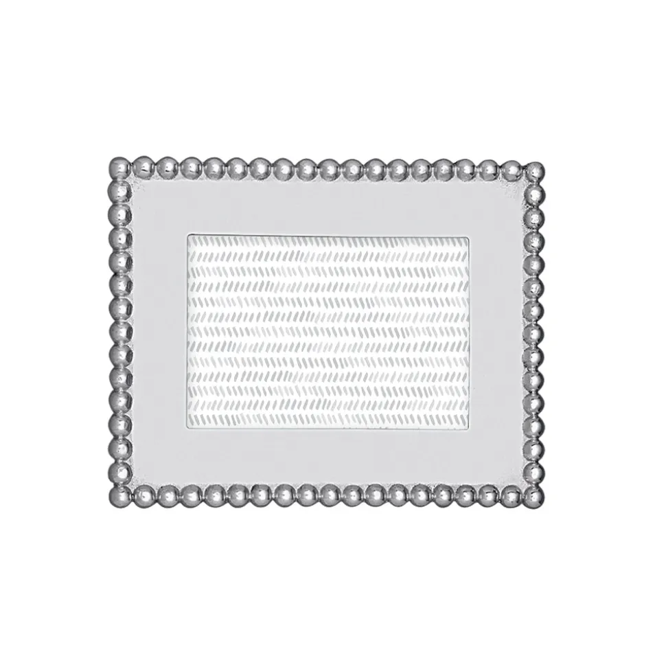 Pearled Frame