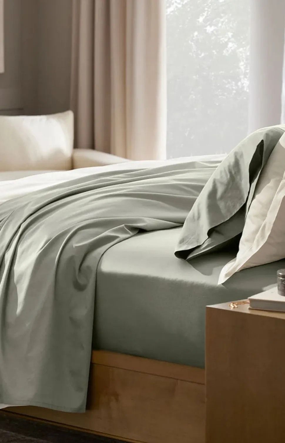 Percale Hemmed Sheet Set in Sageleaf