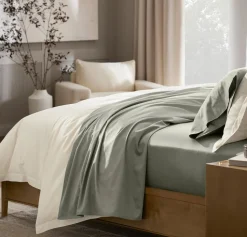 Percale Hemmed Sheet Set in Sageleaf