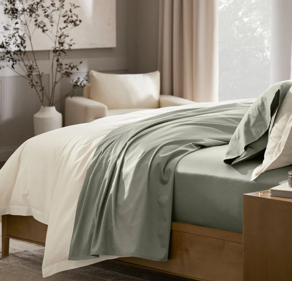 Percale Hemmed Sheet Set in Sageleaf