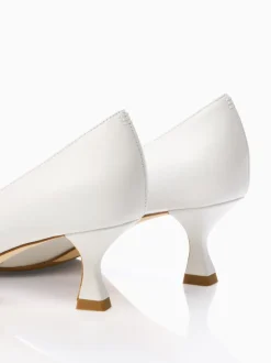 Perfect Kitten Pump 50 in White Calf