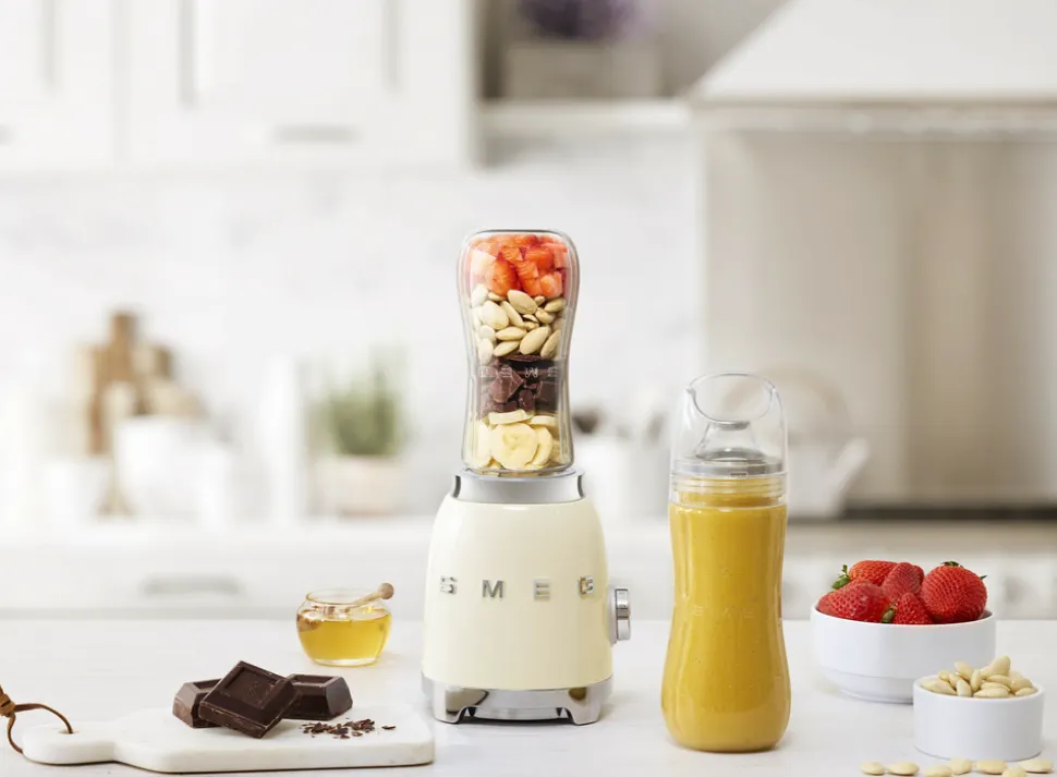 Personal Blender PBF01 in Cream