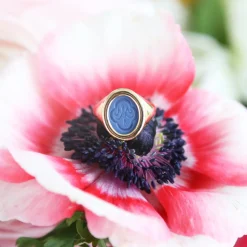 Petite Bespoke Ring