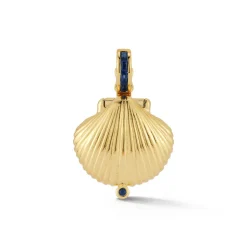 Petite Venus Locket