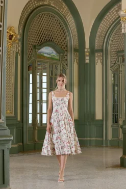 Pistilo Midi Dress in Mosqueta