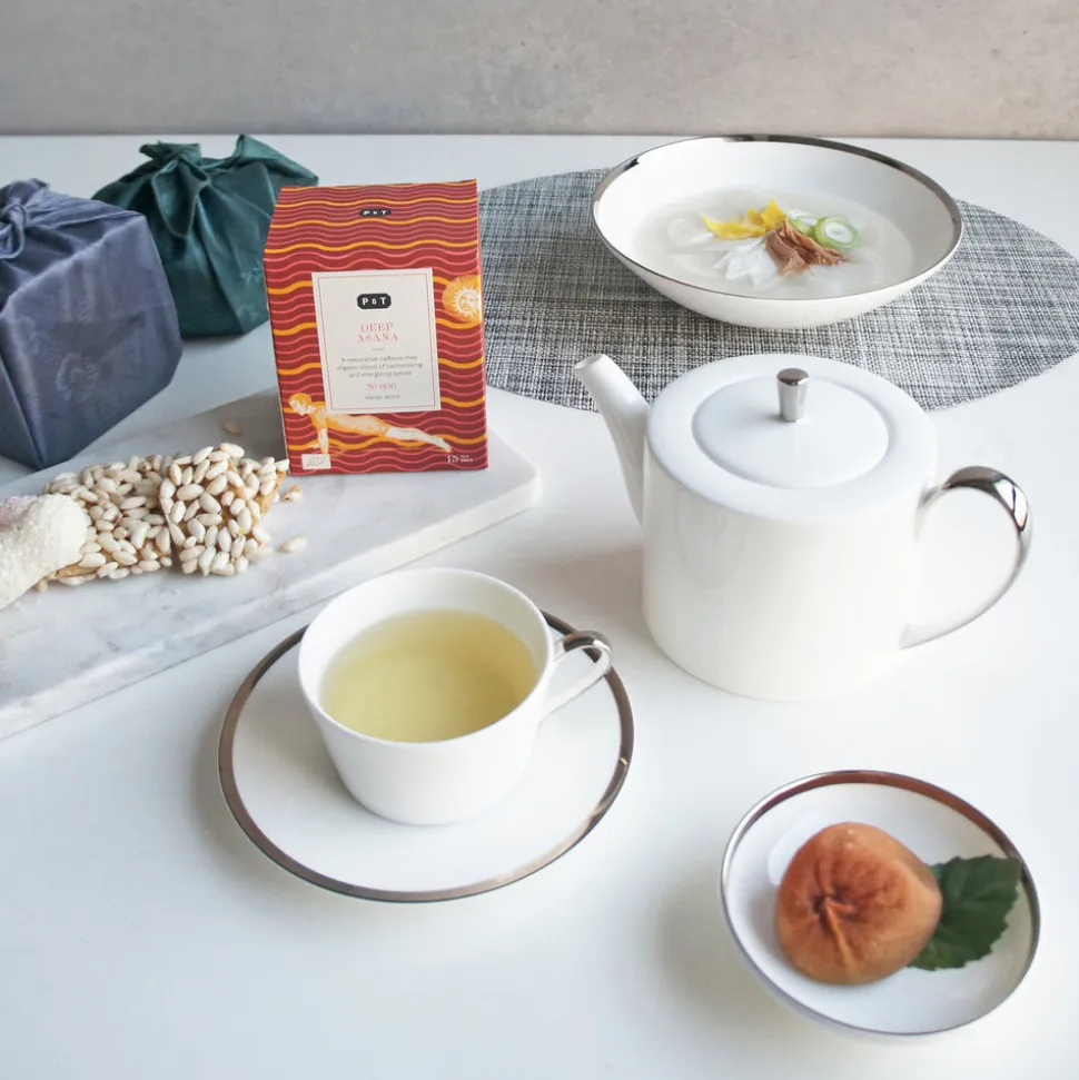 Platinum Edge Teapot