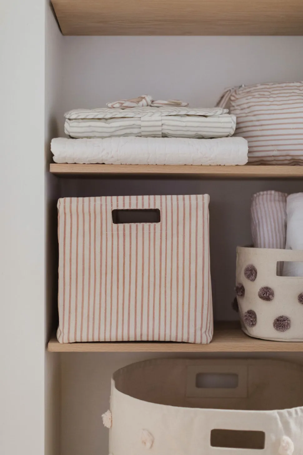 Printed Cube in Stripes Away Petal