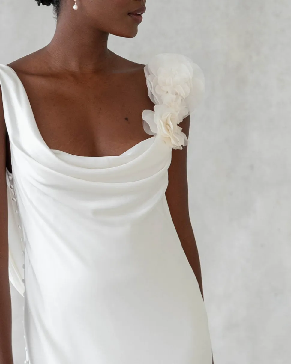 Queenie Corsage