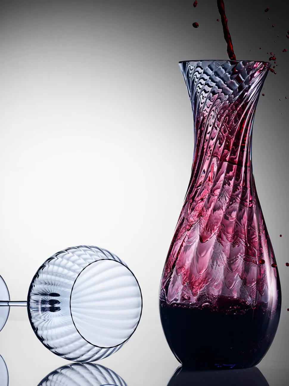 Quinn Ocean Carafe