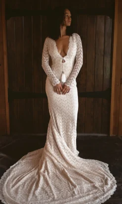 Recy Crochet Guipure Lace Backless Gown
