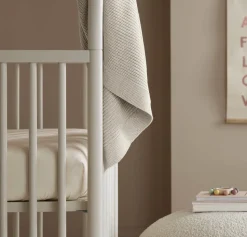 Ribbed Knit Baby Blanket in Heathered Oatmeal