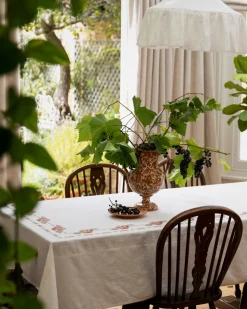 Rose Tapestry Tablecloth