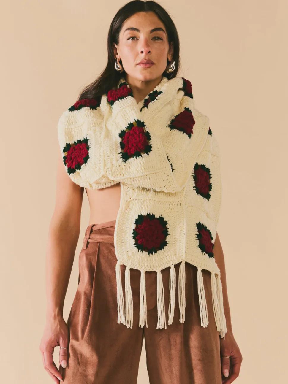 Round Top Rose Scarf