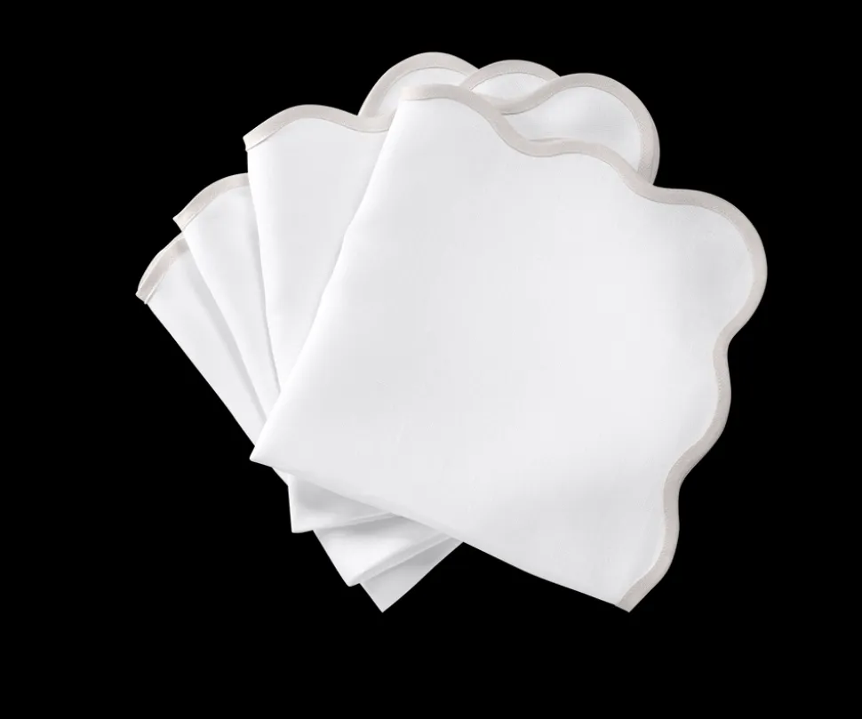Scallop Edge Napkin, Set of 4